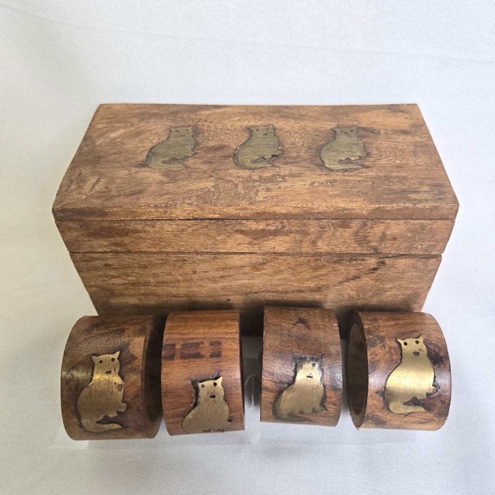Set of 4 Cat Napkin Rings Decorative Wooden Box